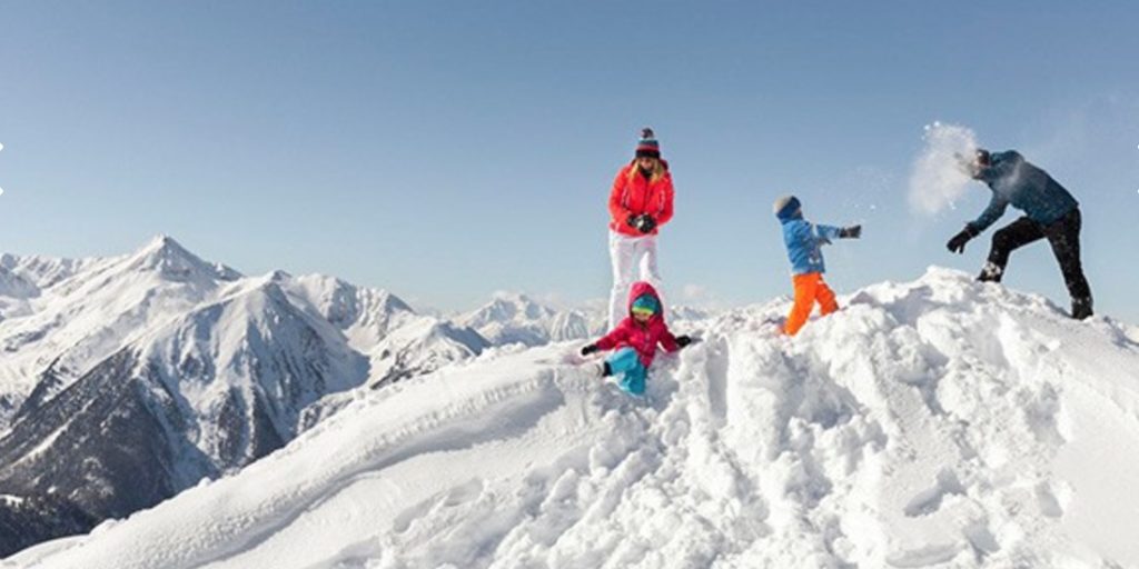 Gewinne ein winterliches Familienerlebnis im Tirol