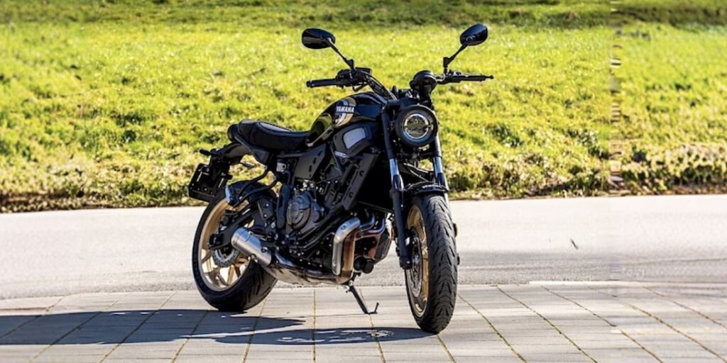 Yamaha XSR700