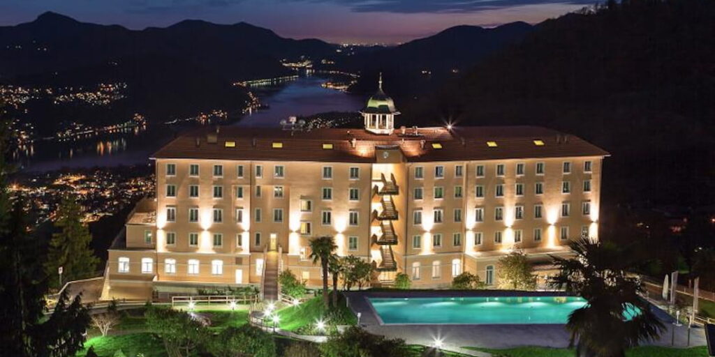 Kurhaus Cademario Hotel & Spa bei Nacht